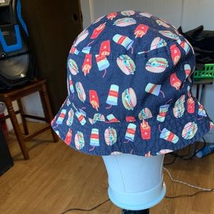 Bucket Hat